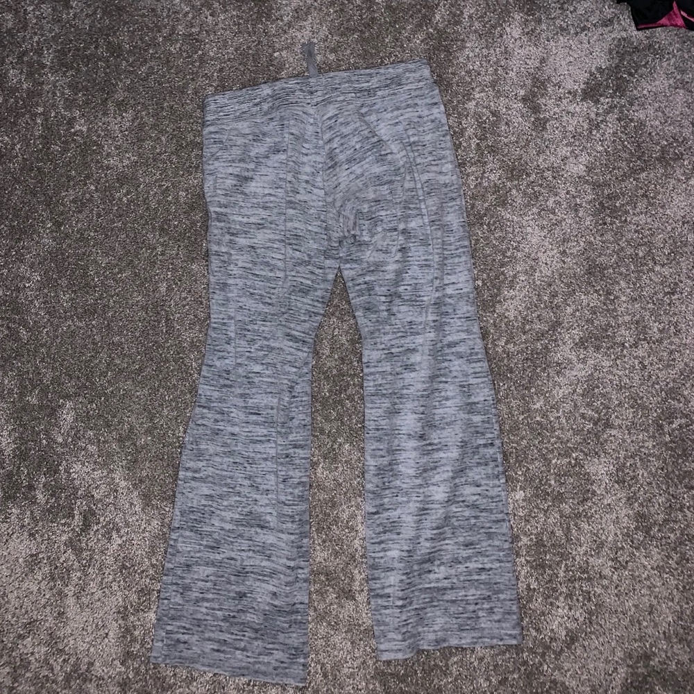 New York & Company Womens Gray Pants - Picture 6 of 6